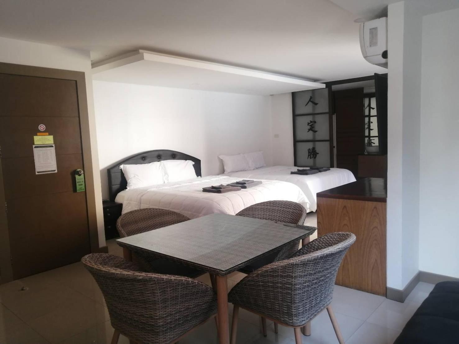 Pasadena Lodge Pattaya Εξωτερικό φωτογραφία