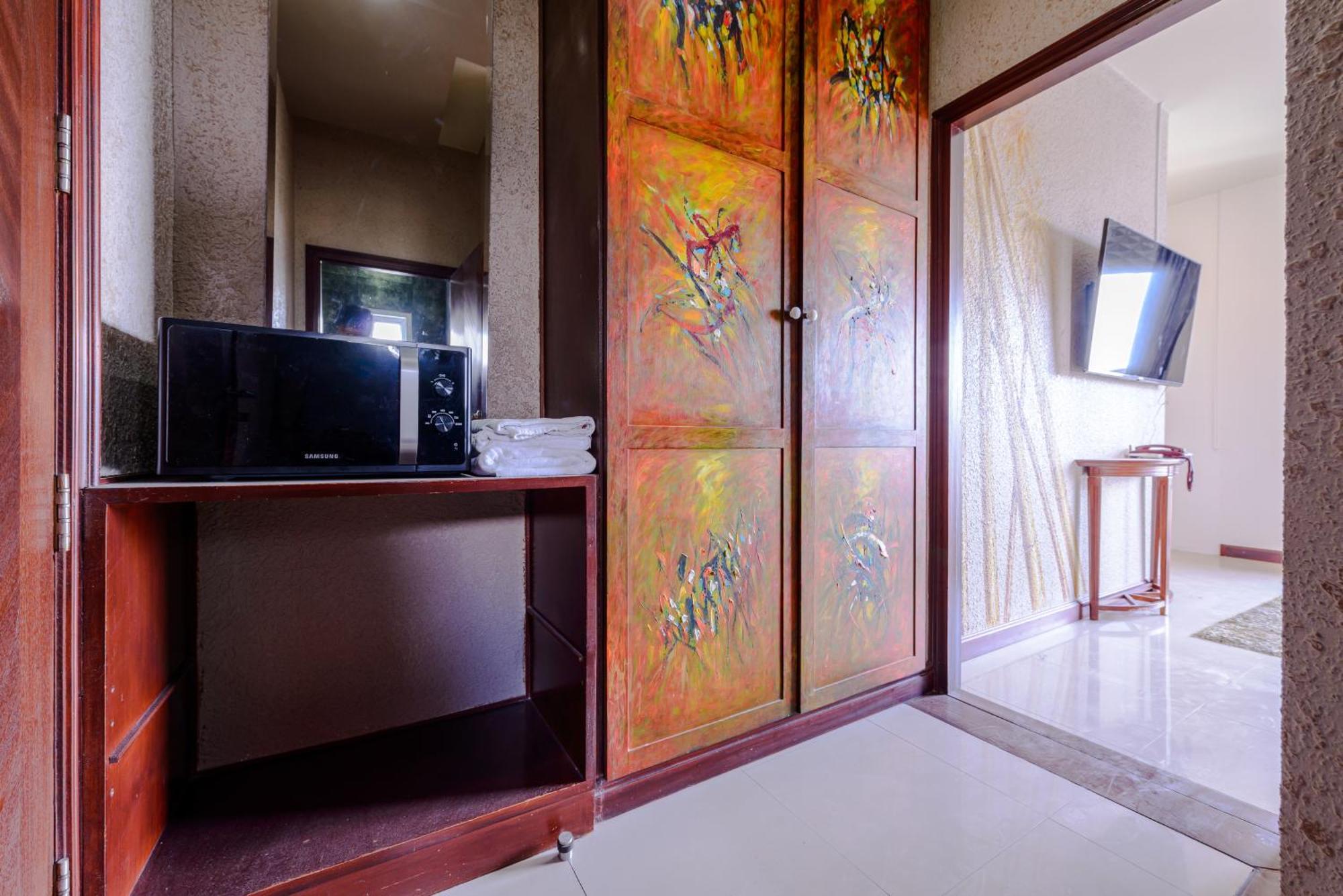 Pasadena Lodge Pattaya Εξωτερικό φωτογραφία